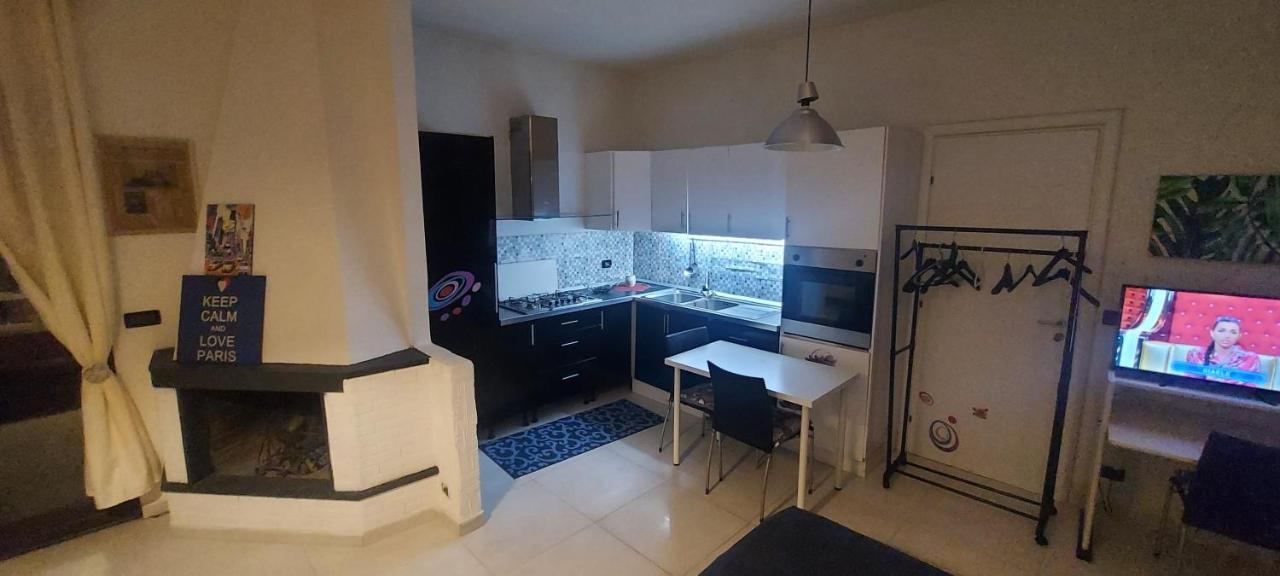 Appartamento Suite Deluxe Climatiz Cucina Giardino Wifi Smart Tv Amazon Prime Video Inclusi Aci Bonaccorsi Екстер'єр фото
