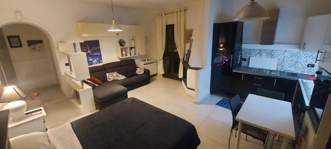 Appartamento Suite Deluxe Climatiz Cucina Giardino Wifi Smart Tv Amazon Prime Video Inclusi Aci Bonaccorsi Екстер'єр фото